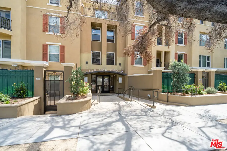 128 N Oak Knoll Avenue #202, Pasadena, CA 91101 - #3