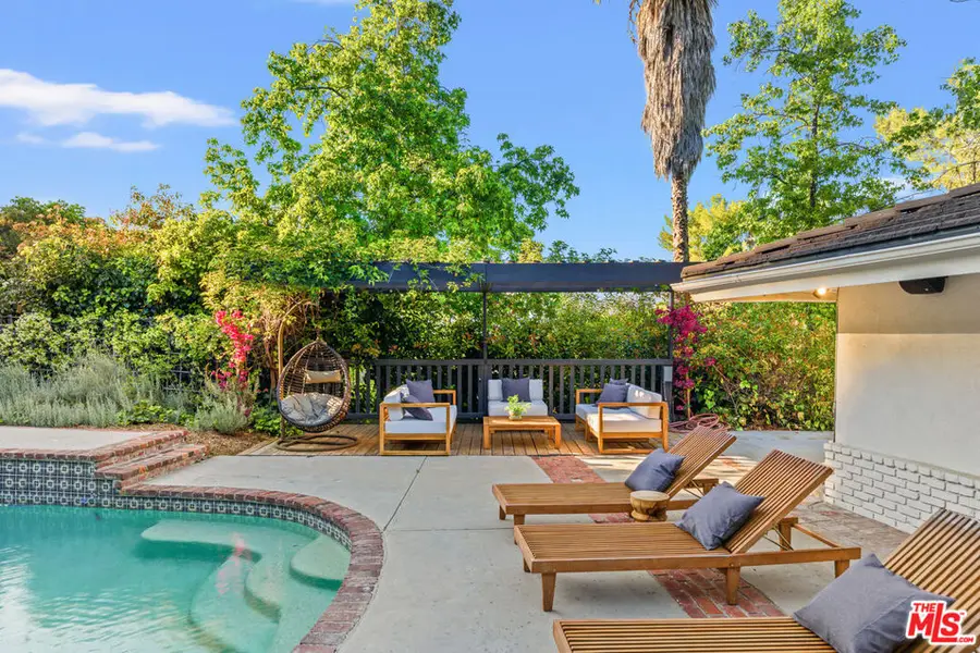 16644 Calneva Drive, Encino, CA 91436 - #3