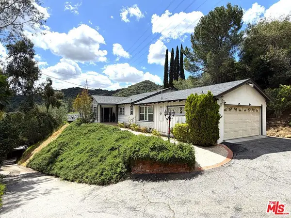 3759 Lockerbie Lane, Glendale, CA 91208