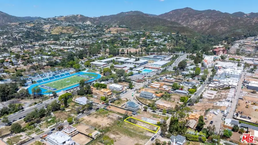 763 Haverford Avenue, Pacific Palisades, CA 90272 - #2