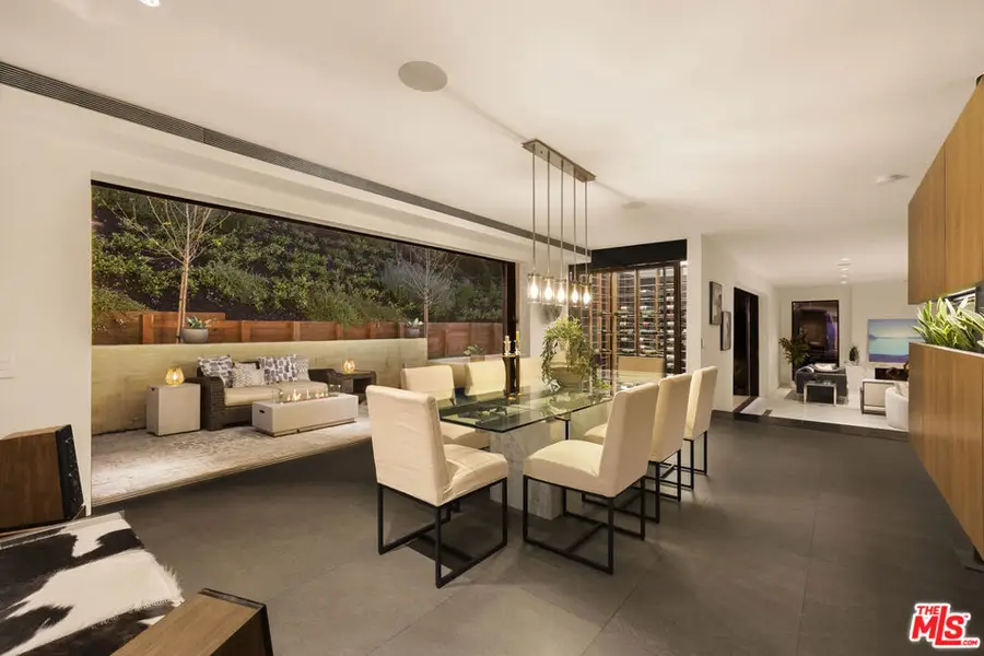 10558 Fontenelle Way, Los Angeles, CA 90077 - #3