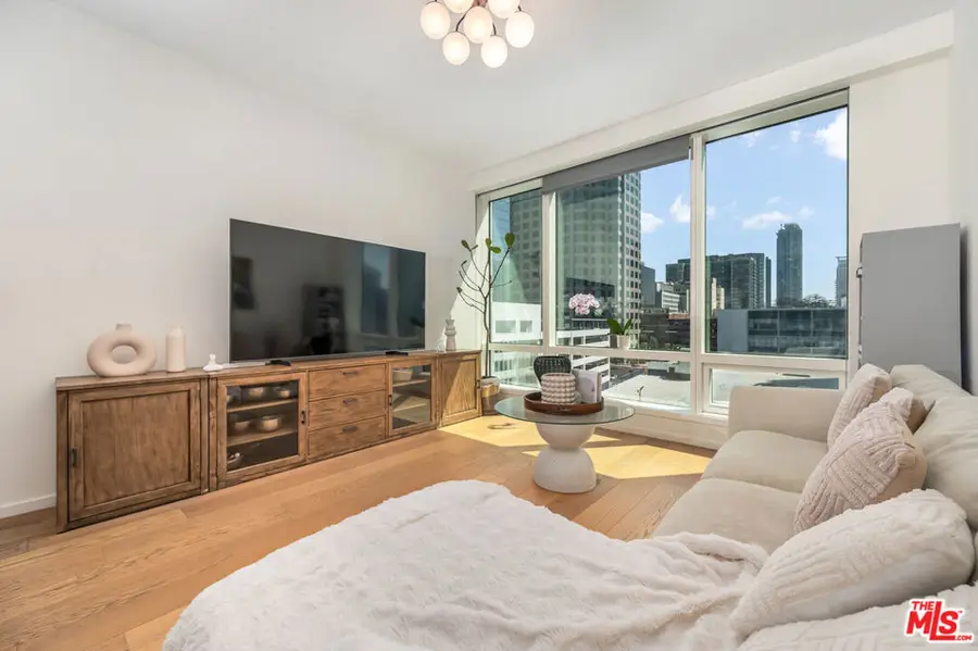 877 Francisco Street #707, Los Angeles, CA 90017 - #2