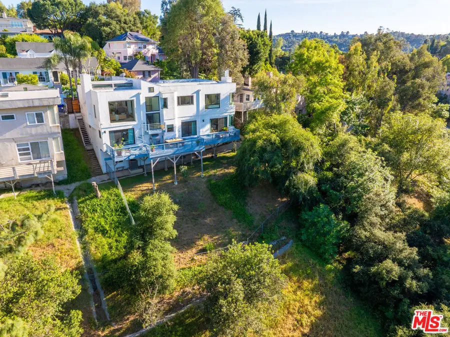3457 Primera Avenue, Los Angeles, CA 90068 - #3