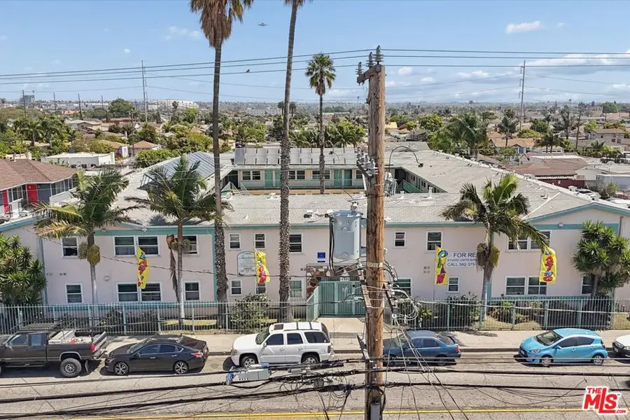 10600 S Inglewood Avenue, Inglewood, CA 90304 - #2