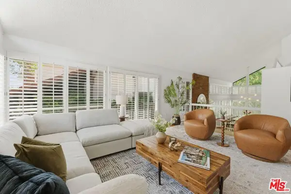 2801 Woodwardia Drive, Los Angeles, CA 90077