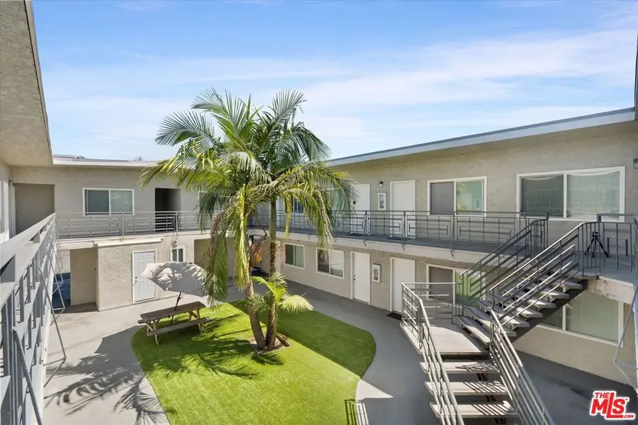 9910 S Village Drive, Inglewood, CA 90305 - #3