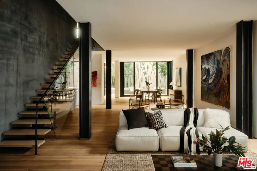 8850 Rosewood Avenue, West Hollywood, CA 90048 - #3