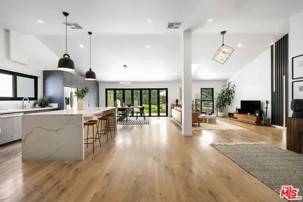 23110 Bigler Street, Woodland Hills, CA 91364