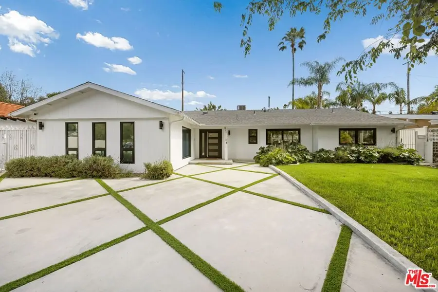 23110 Bigler Street, Woodland Hills, CA 91364 - #3