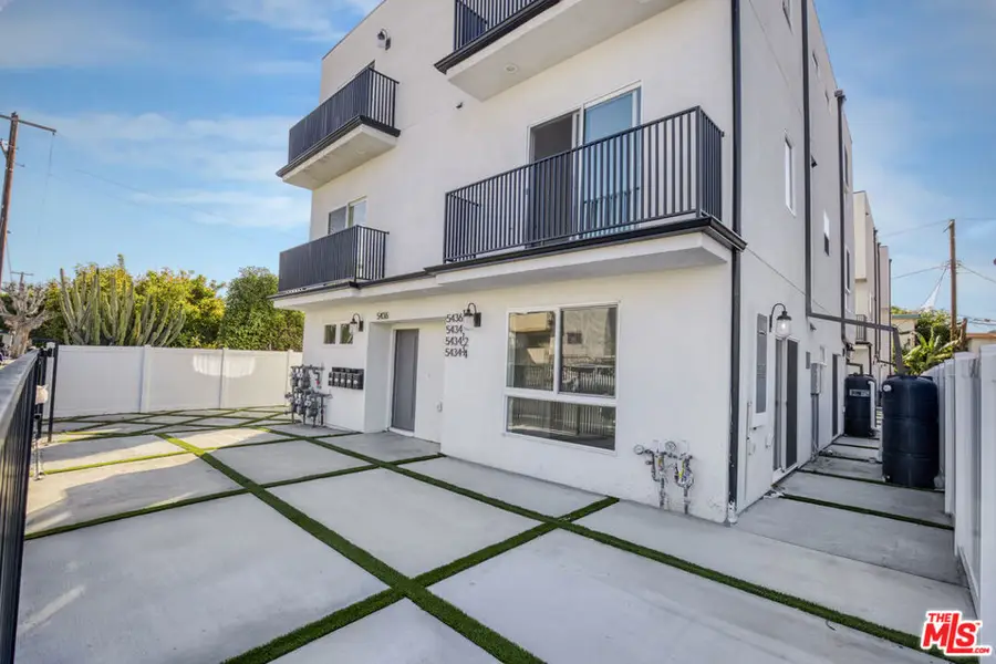 5436 Romaine Street, Los Angeles, CA 90038 - #2