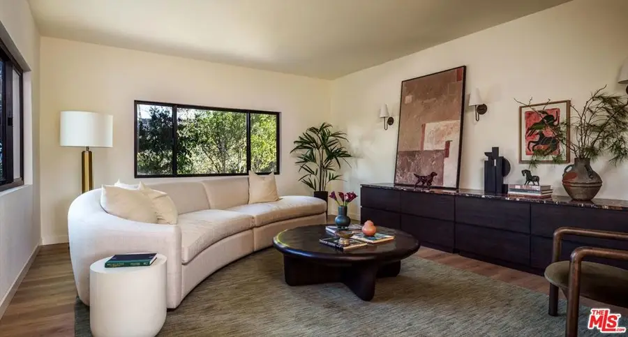 4249 Torreon Drive, Woodland Hills, CA 91364 - #3