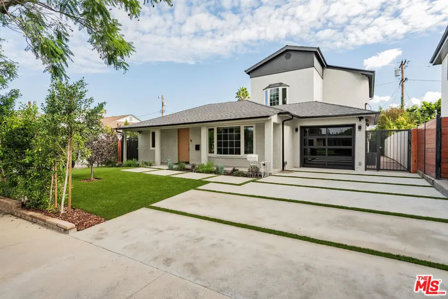 5110 Garden Grove Avenue, Tarzana, CA 91356 - #2