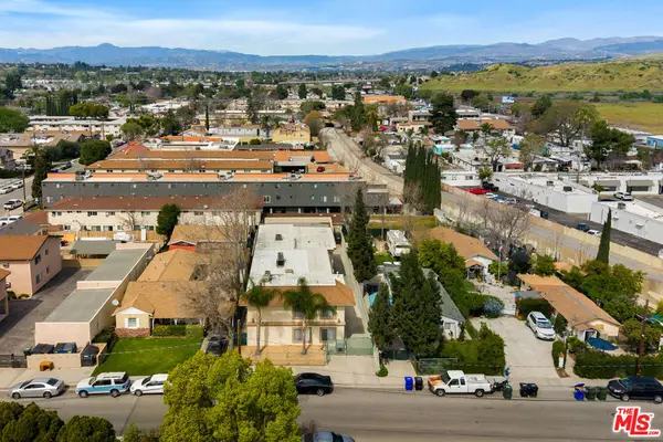 22607 14th Street #6, Newhall, CA 91321