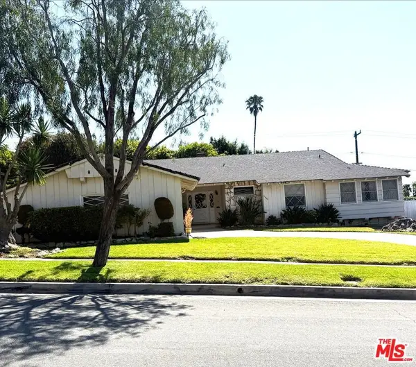5404 S Corning Avenue, Los Angeles, CA 90056