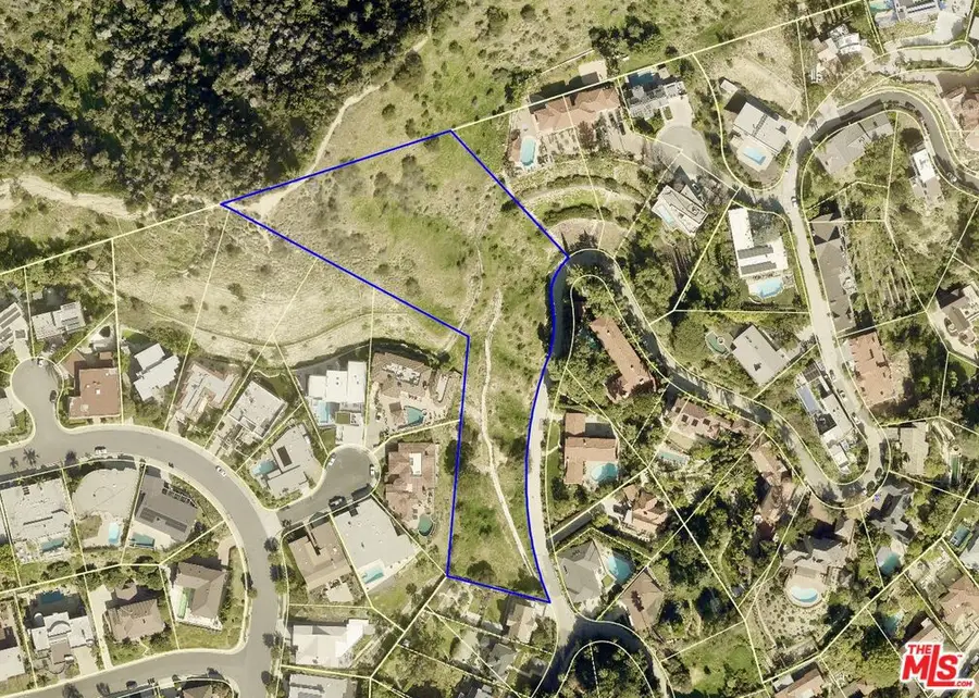 2521 Nottingham, Los Angeles, CA 90027 - #2