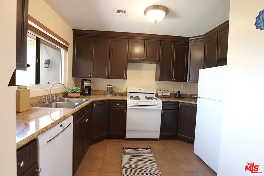 14934 Dickens Street #19, Sherman Oaks, CA 91403 - #3