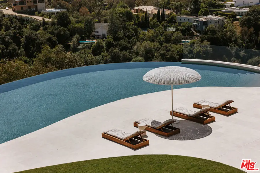 684 Firth Avenue, Los Angeles, CA 90049 - #3