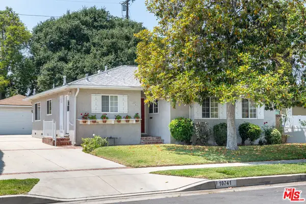 10741 Russett Avenue, Sunland, CA 91040