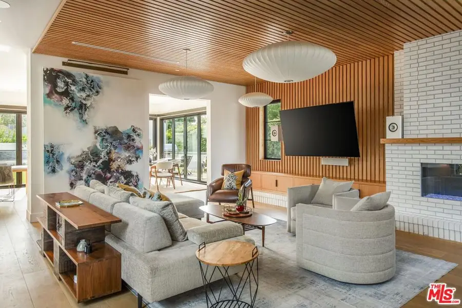 231 S Orchard Drive, Burbank, CA 91506 - #3