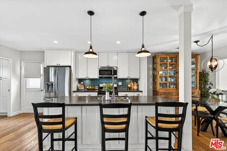 644 Hampton Road, Burbank, CA 91504 - #2