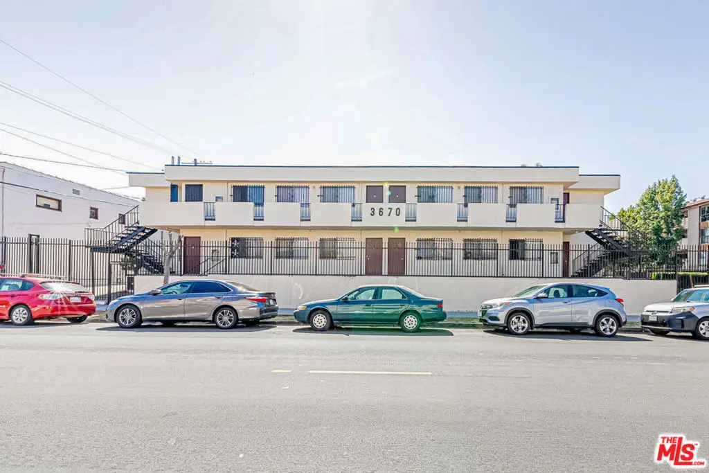940 S Gramercy Place, Los Angeles, CA 90019 - #1