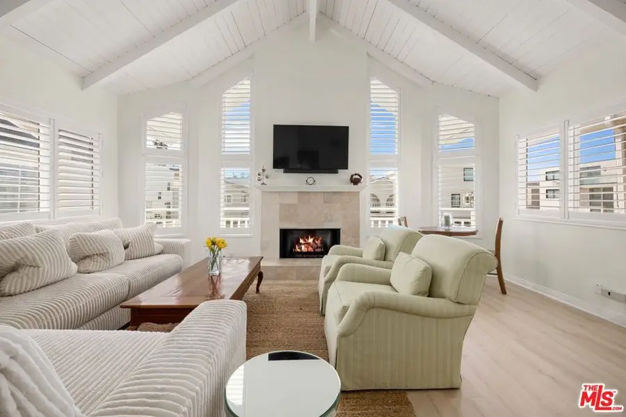 109 Los Robles Street, Oxnard, CA 93035 - #3