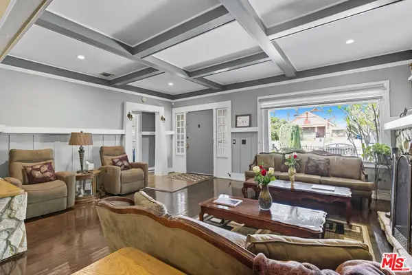 2114 W 28th Street, Los Angeles, CA 90018