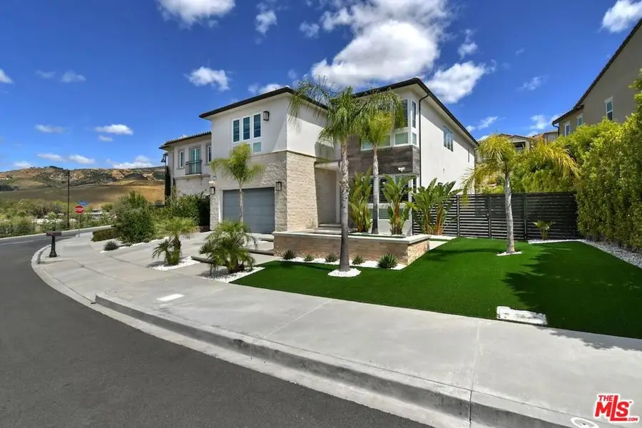 20779 W Liana Court, Porter Ranch, CA 91326 - #2