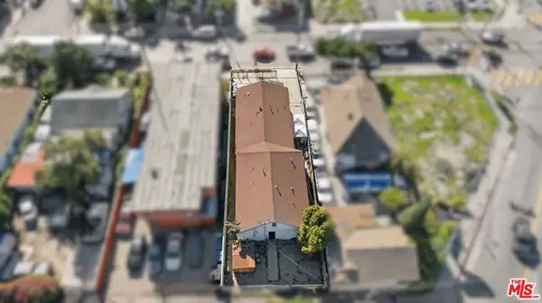 1523 E Vernon Avenue, Los Angeles, CA 90011