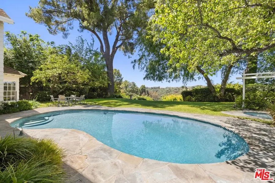 2545 Roscomare Road, Los Angeles, CA 90077 - #2