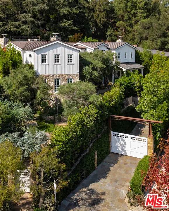 664 Elkins Road, Los Angeles, CA 90049 - #2