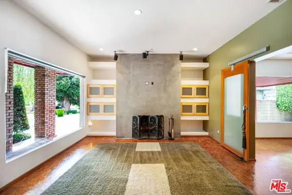 5445 Chesley Avenue, Los Angeles, CA 90043