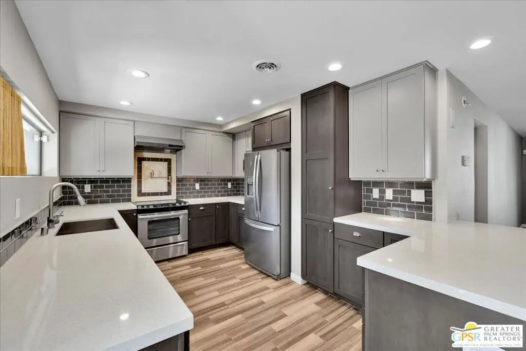 261 E La Verne Way #B, Palm Springs, CA 92264 - #1