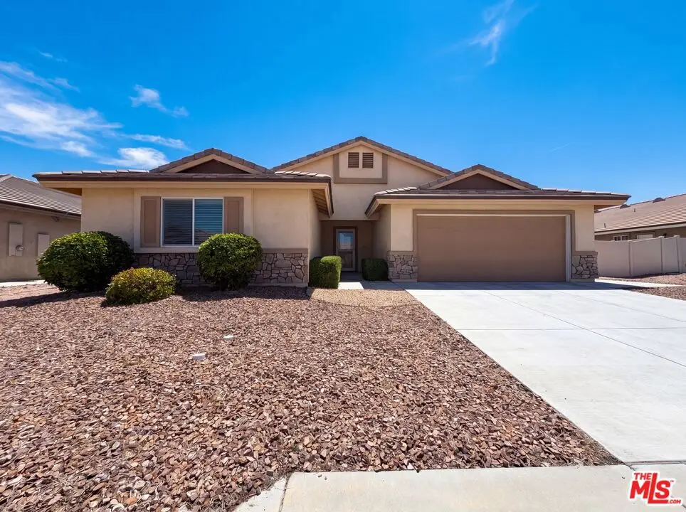 5654 W Forry Court, Lancaster, CA 93536 - #1