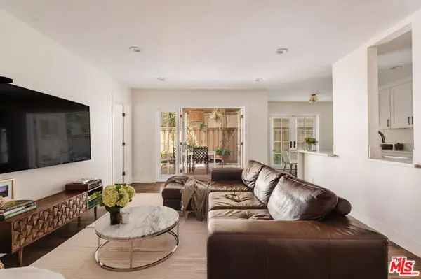 1010 Palm Avenue #106, West Hollywood, CA 90069