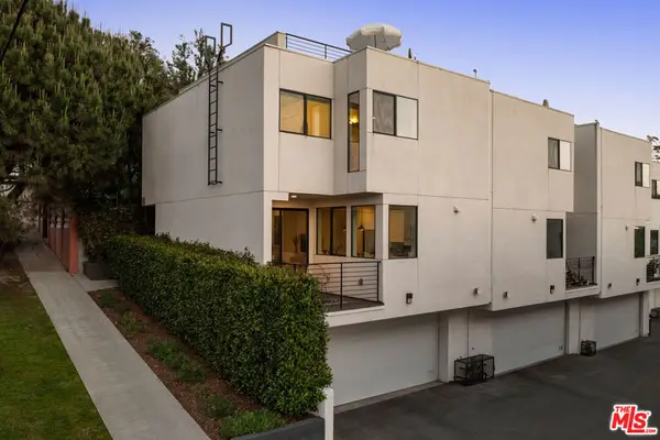 2152 Clifford Street, Los Angeles, CA 90026