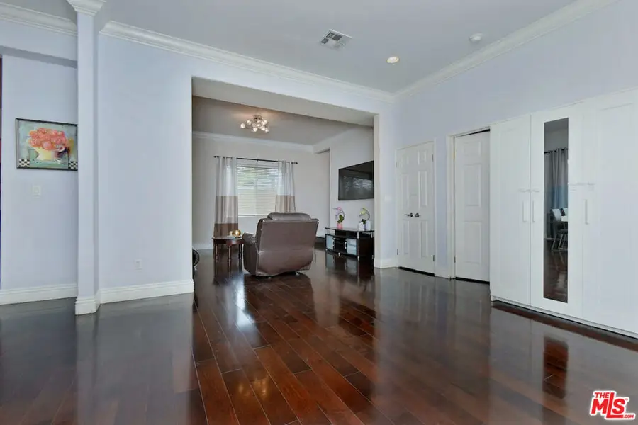 14315 Magnolia Boulevard #101, Sherman Oaks, CA 91423 - #3