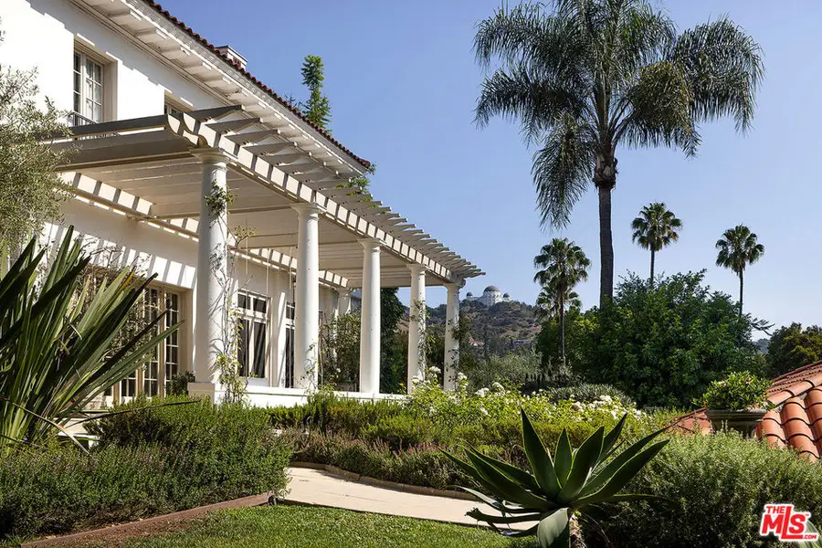 2000 De Mille Drive, Los Angeles, CA 90027 - #3