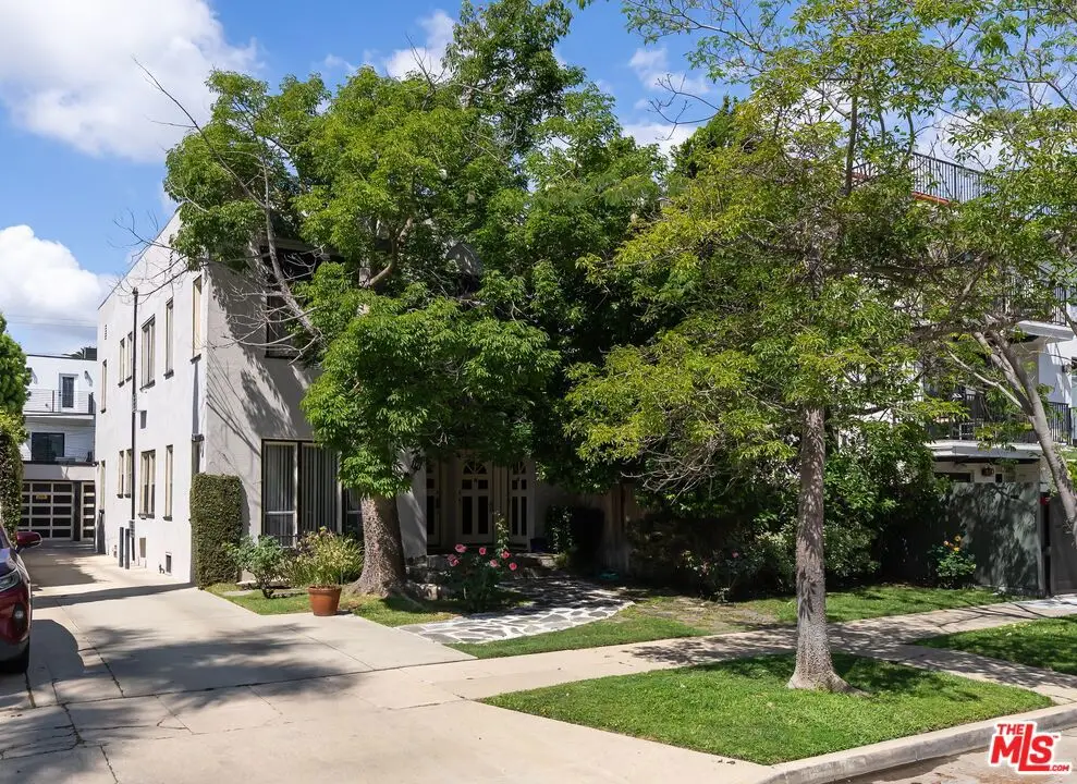 807 N June Street, Los Angeles, CA 90038 - #1