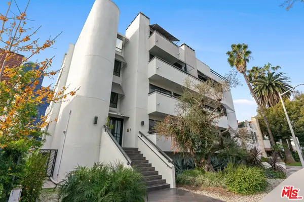 625 Huntley Drive #4, West Hollywood, CA 90069