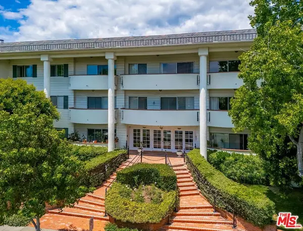 521 Montana Avenue #103, Santa Monica, CA 90403