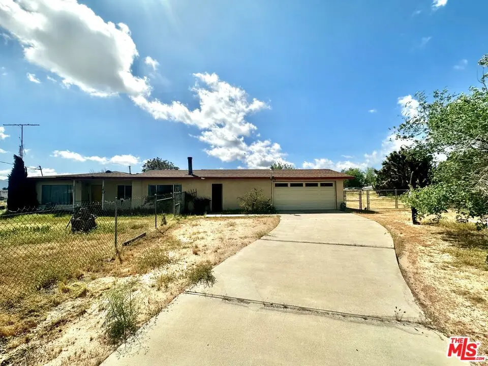 15561 Ash Street, Hesperia, CA 92345 - #1