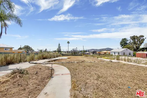 126 W Manor Street, Altadena, CA 91001