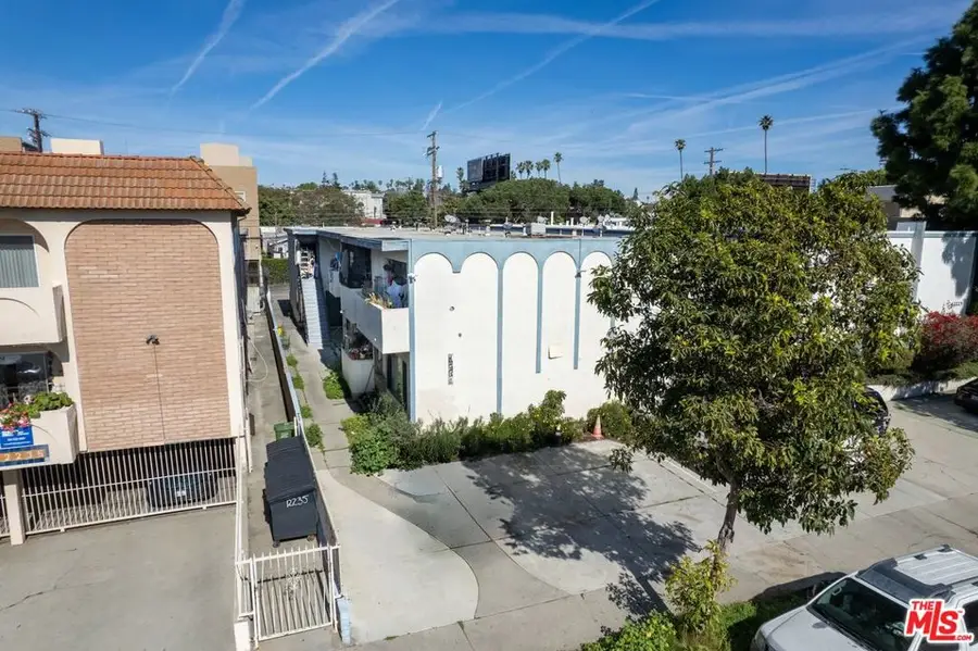 12231 Pacific Avenue, Los Angeles, CA 90066 - #3