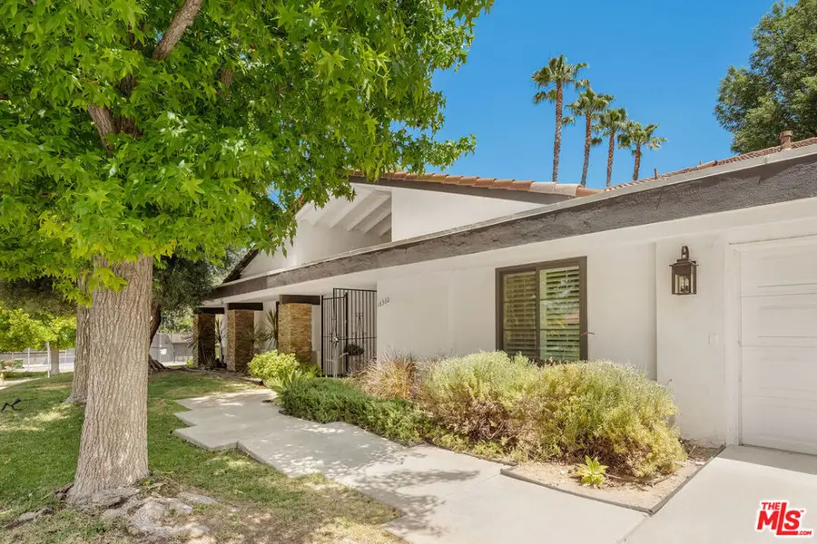 18360 Lake Encino Drive, Encino, CA 91316 - #2