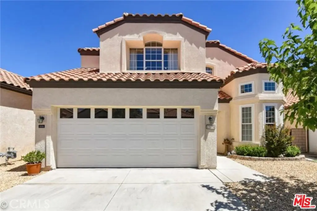 19196 Pine Way, Apple Valley, CA 92308 - #1