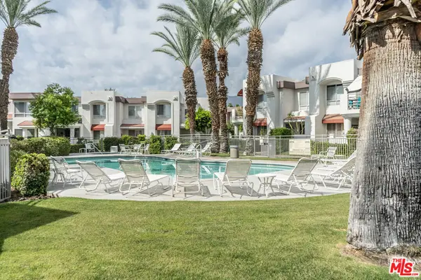 401 S El Cielo Road #11, Palm Springs, CA 92262