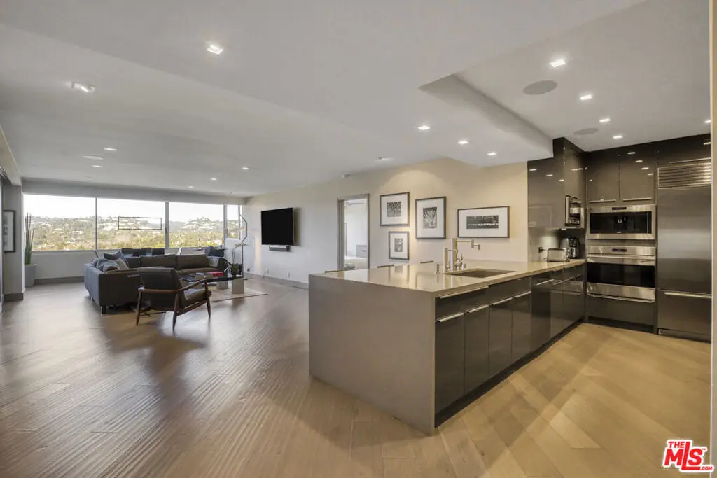 865 Comstock Avenue #16F, Los Angeles, CA 90024 - #1