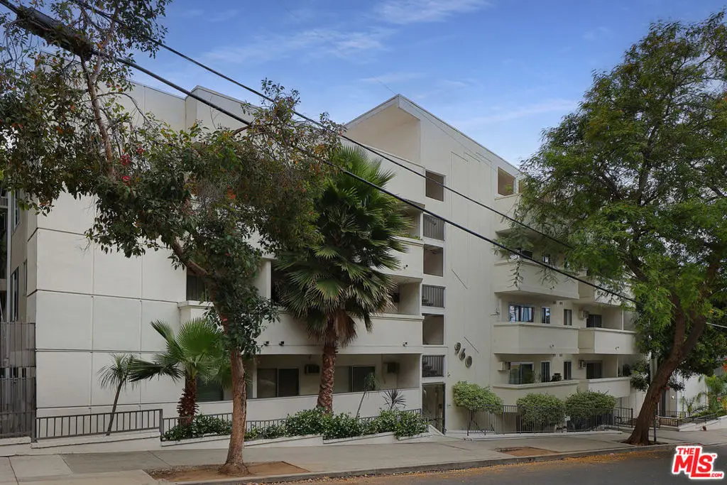 960 Larrabee Street #218, West Hollywood, CA 90069 - #1