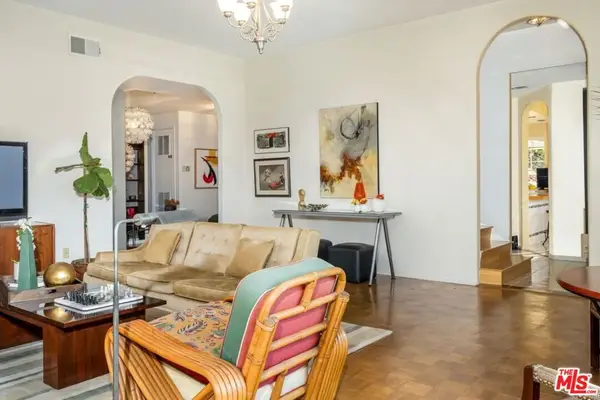 4220 Toland Way, Los Angeles, CA 90065